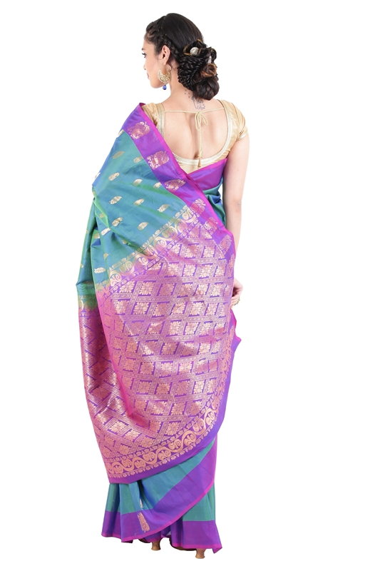 Picture of Shaded Green & Orchid Uppada Silk Shari Carved with Artistic Flowery Designs